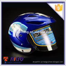Fashinable capacete de motocicleta de rosto cheio azul atacado
